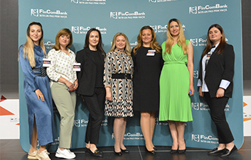 FinComBank поддержал конференцию и Гала награждение IT&Co из Республики Молдова FinComBank поддержал конференцию и Гала награждение IT&Co из Республики Молдова