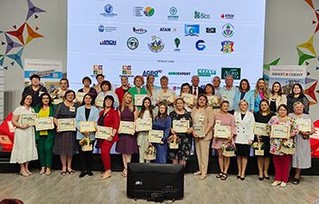 Cele mai bune antreprenoare au fost premiate la Gala Femeilor în Agricultura Moldovei
